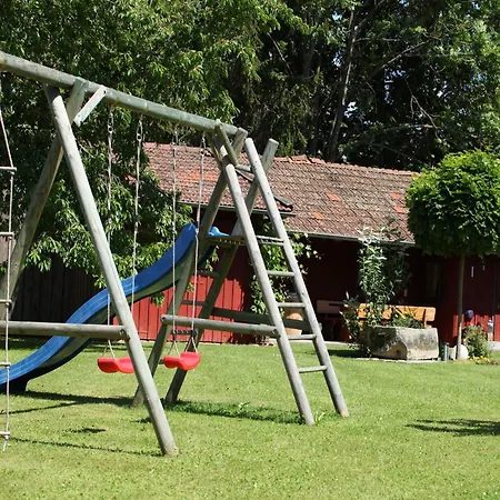 Lejlighed Cozy In Ruhmannsfelden With Swimming Pool Achslach
