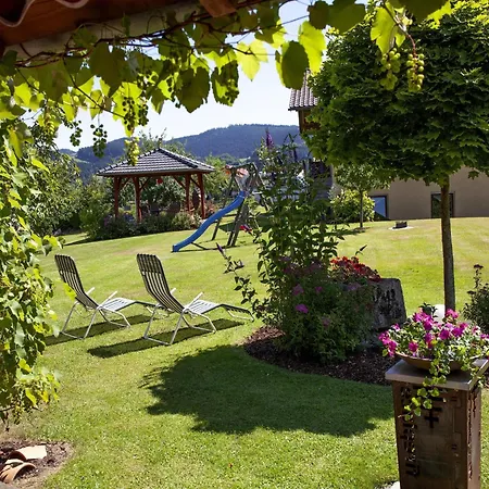 Lejlighed Cozy In Ruhmannsfelden With Swimming Pool *