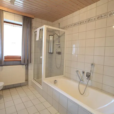 Cozy In Ruhmannsfelden With Swimming Pool Apartment Achslach