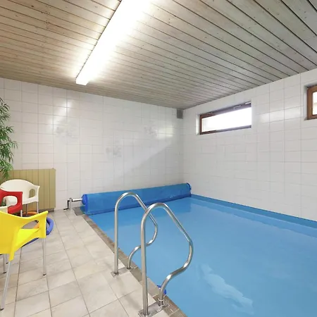 Cozy In Ruhmannsfelden With Swimming Pool Apartment *