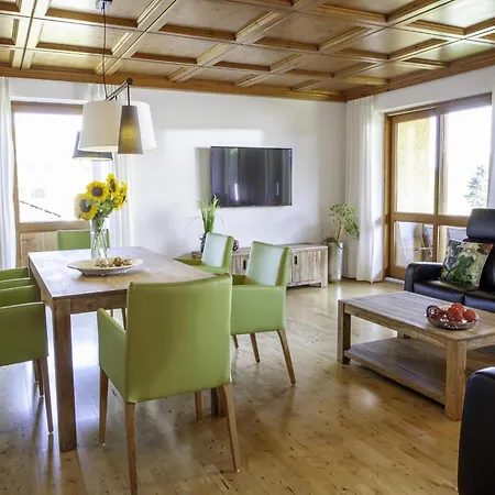 Cozy In Ruhmannsfelden With Swimming Pool Daire Achslach